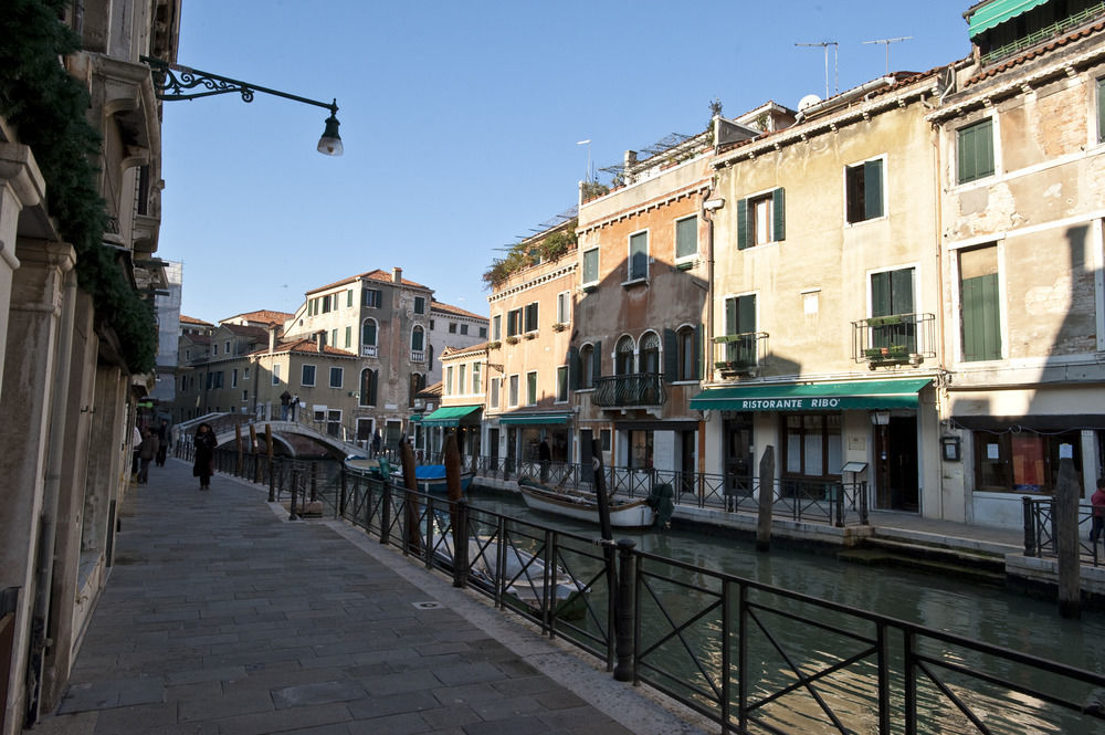 Hotel Locanda Salieri Venice Luaran gambar